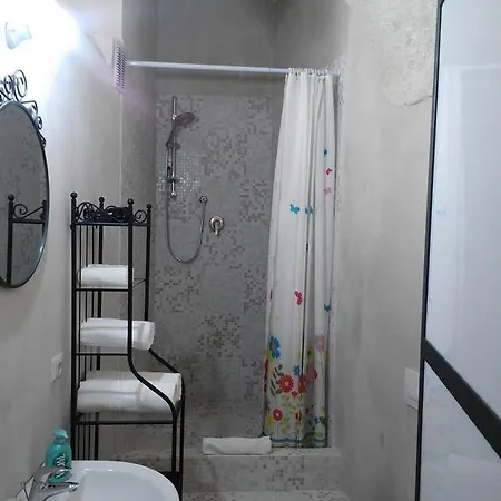 Stone Guest house *
