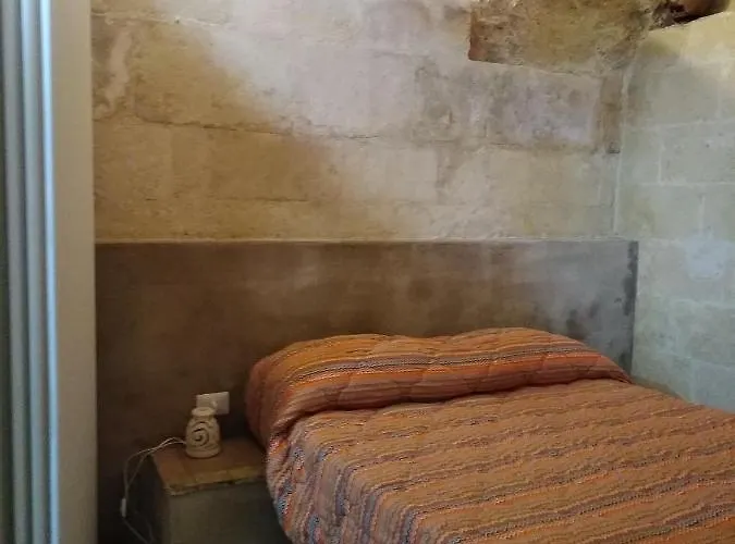 Stone 3* Матера